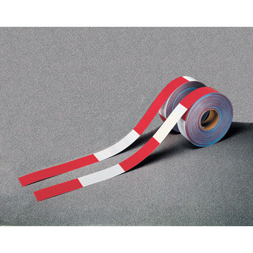 3M™ Scotchlite™ Diamond Grade™ 984 Series Conspicuity Materials